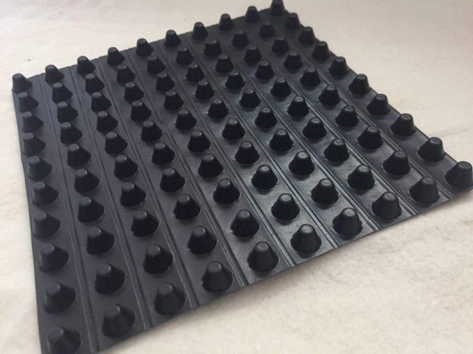 地下室疏水板鋪設(shè)施工步驟及注意事項(xiàng)